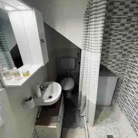 Urocze Basic Mieszkanko Apartment Casteldaccia